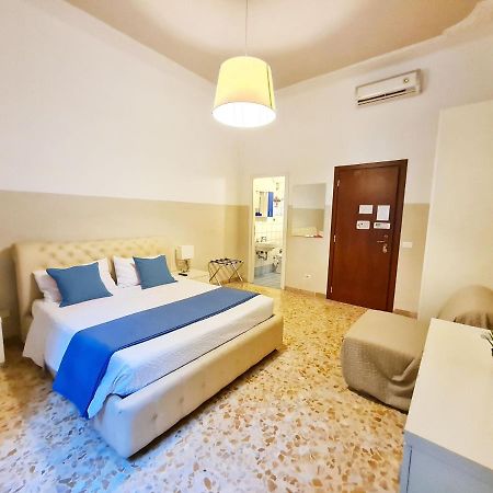 Sweet Life Guesthouse Рим Екстер'єр фото