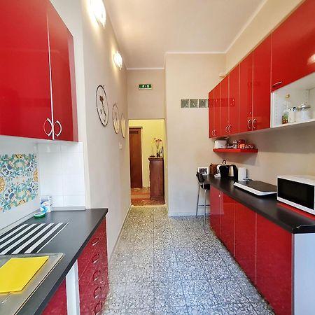Sweet Life Guesthouse Рим Екстер'єр фото