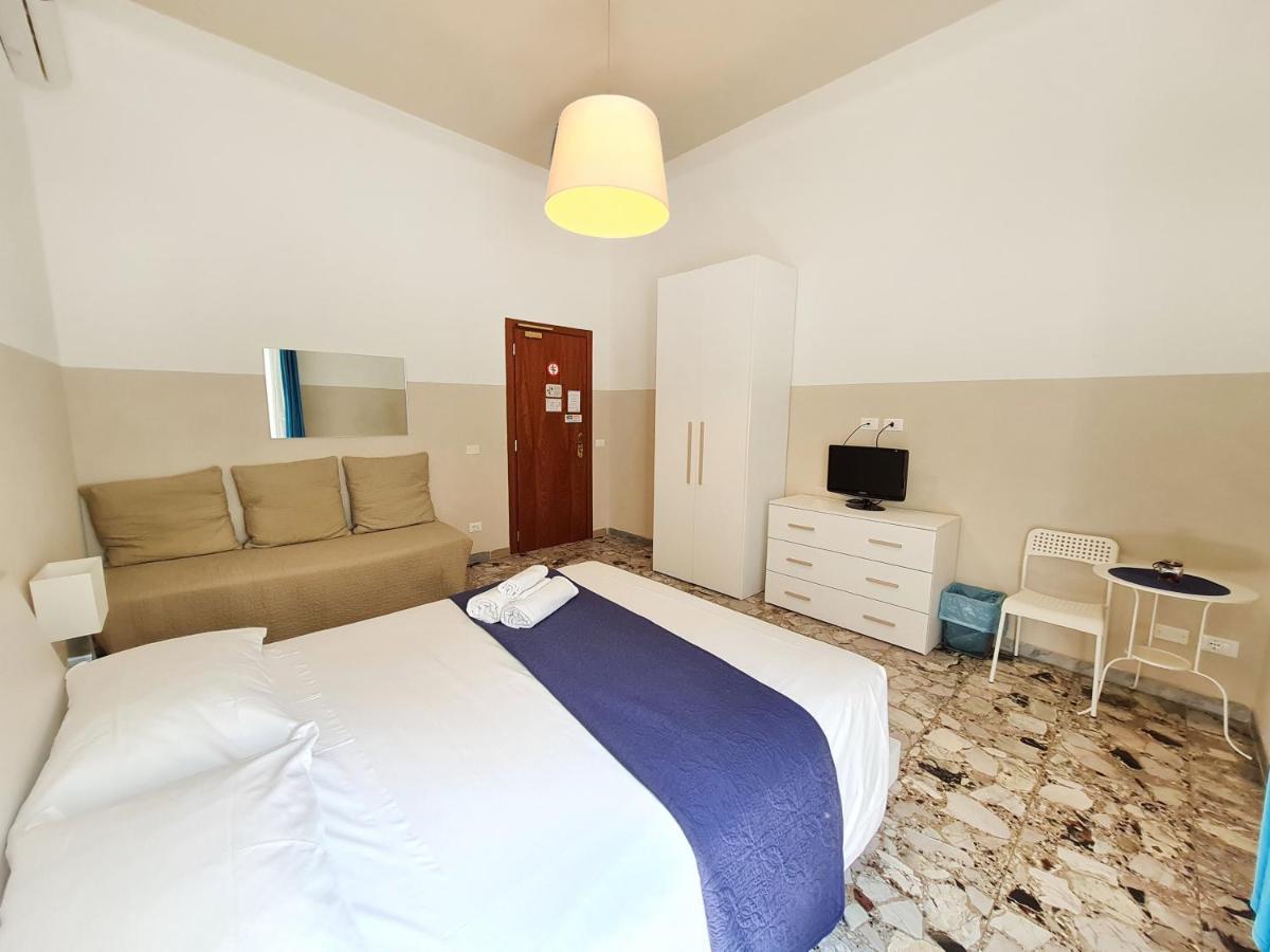 Sweet Life Guesthouse Рим Екстер'єр фото