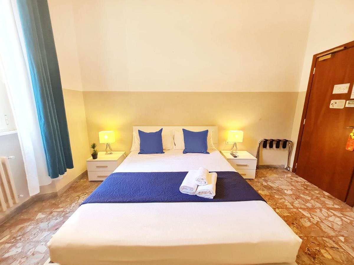 Sweet Life Guesthouse Рим Екстер'єр фото