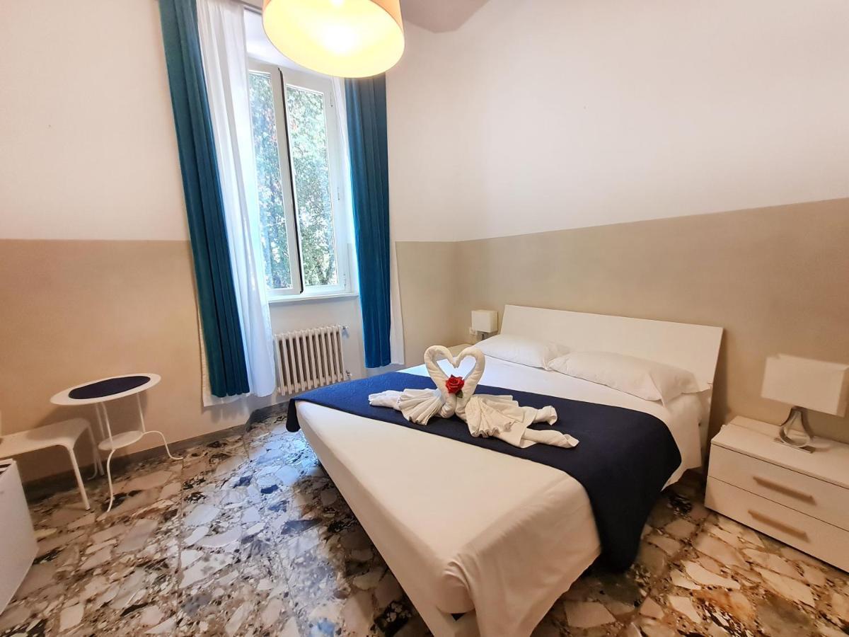 Sweet Life Guesthouse Рим Екстер'єр фото
