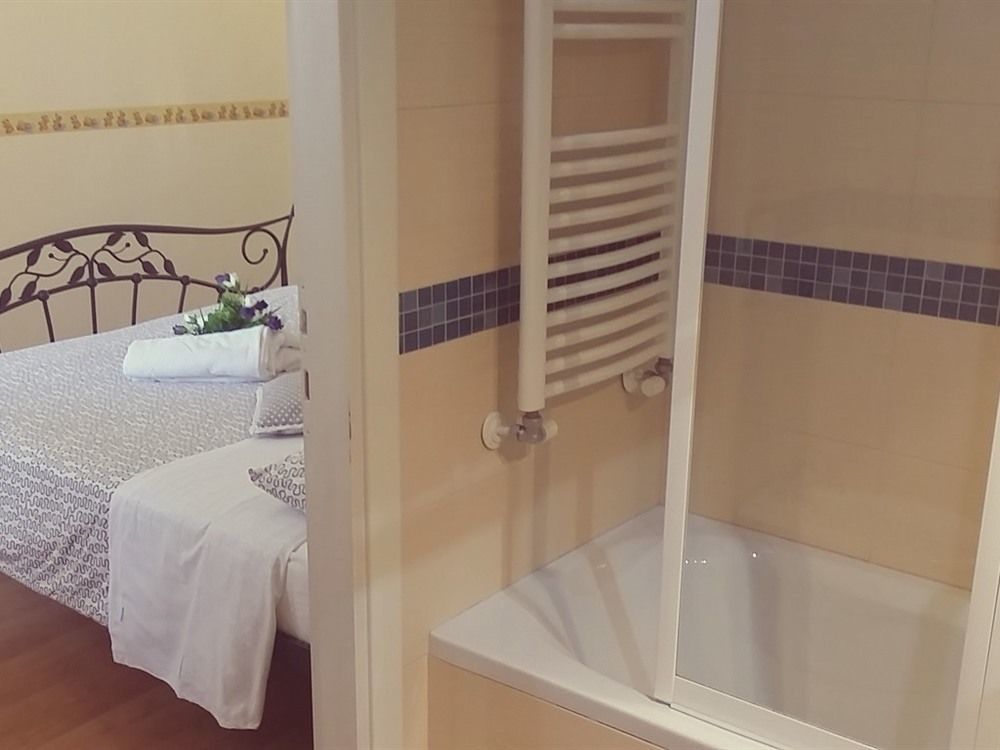 Sweet Life Guesthouse Рим Екстер'єр фото